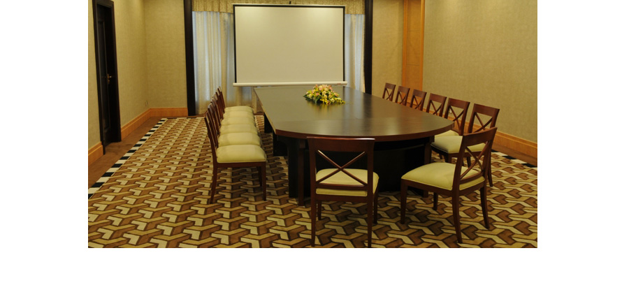 地中海酒店制服設計成功案例