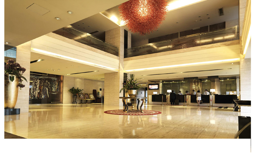 深圳五星級麗灣酒店制服設(shè)計成功案例